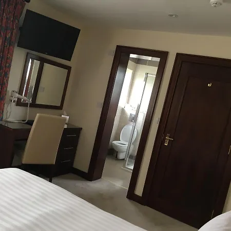 Beaumont House 4*